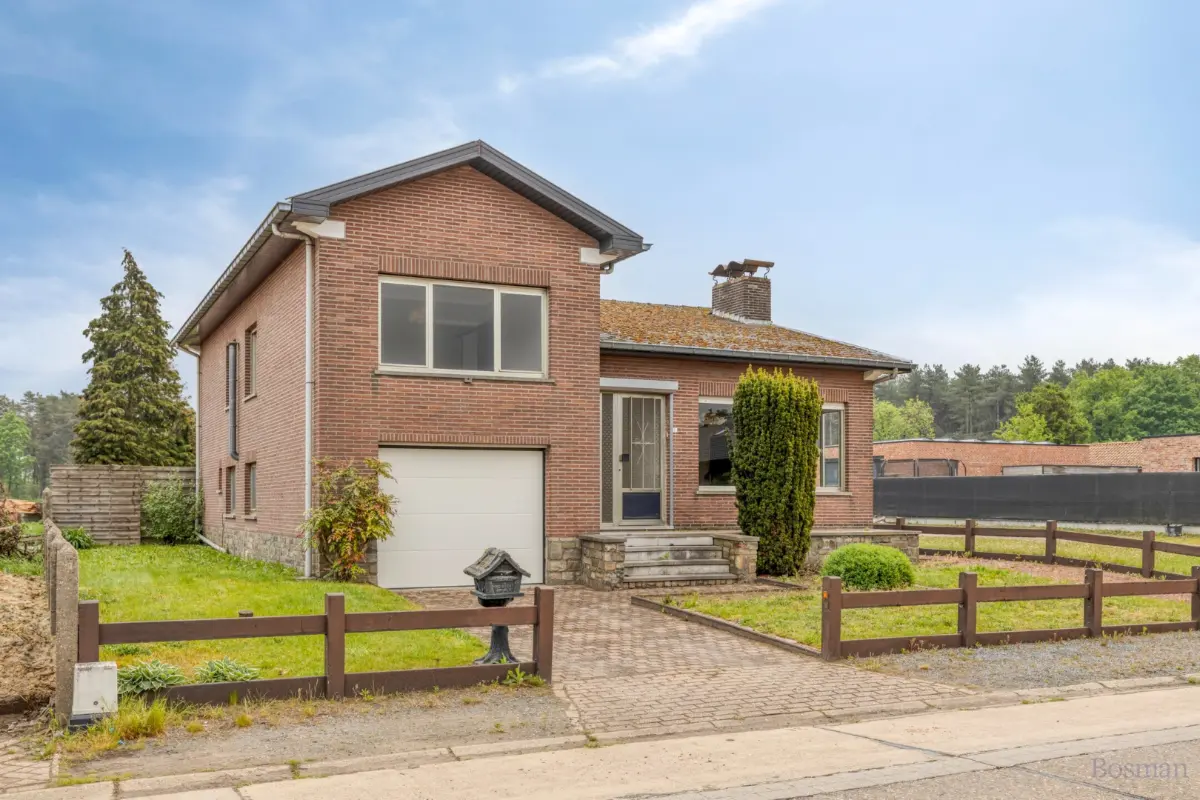 Huis te  koop in Veerle 2431 245000.00€ 3 slaapkamers 112.00m² - Zoekertje 757428