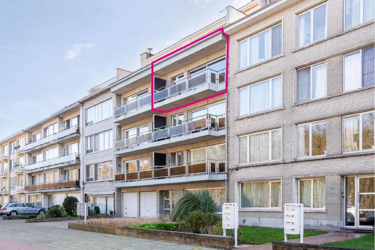 Appartement te  koop in Deurne 2100 205000.00€ 2 slaapkamers 80.00m² - Zoekertje 757501