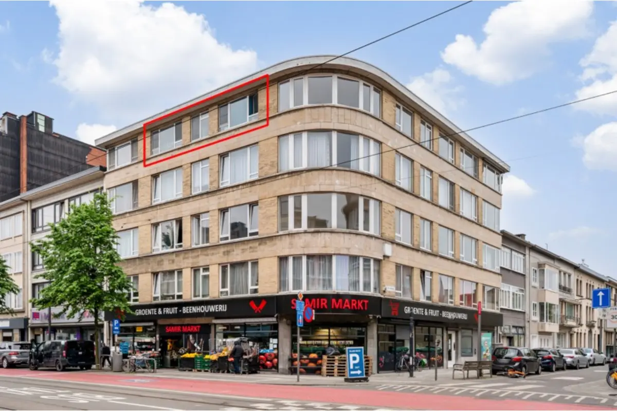 Appartement te  koop in Borgerhout 2140 160000.00€ 1 slaapkamers 59.00m² - Zoekertje 757400