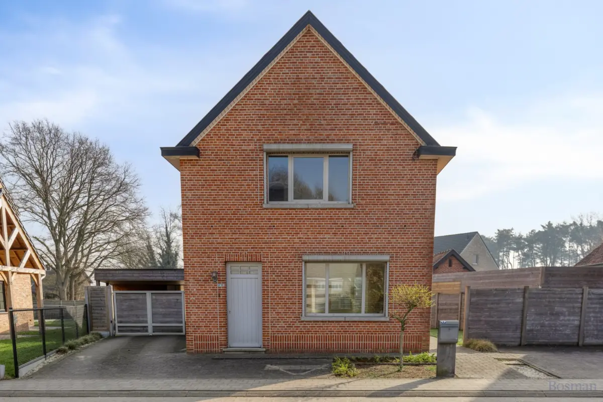 Huis te  koop in Olen 2250 425000.00€ 2 slaapkamers 157.00m² - Zoekertje 757430