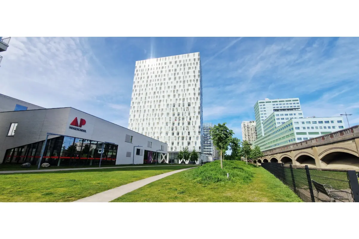 Studio te  koop in Antwerpen 2060 145000.00€ 1 slaapkamers 32.00m² - Zoekertje 756795