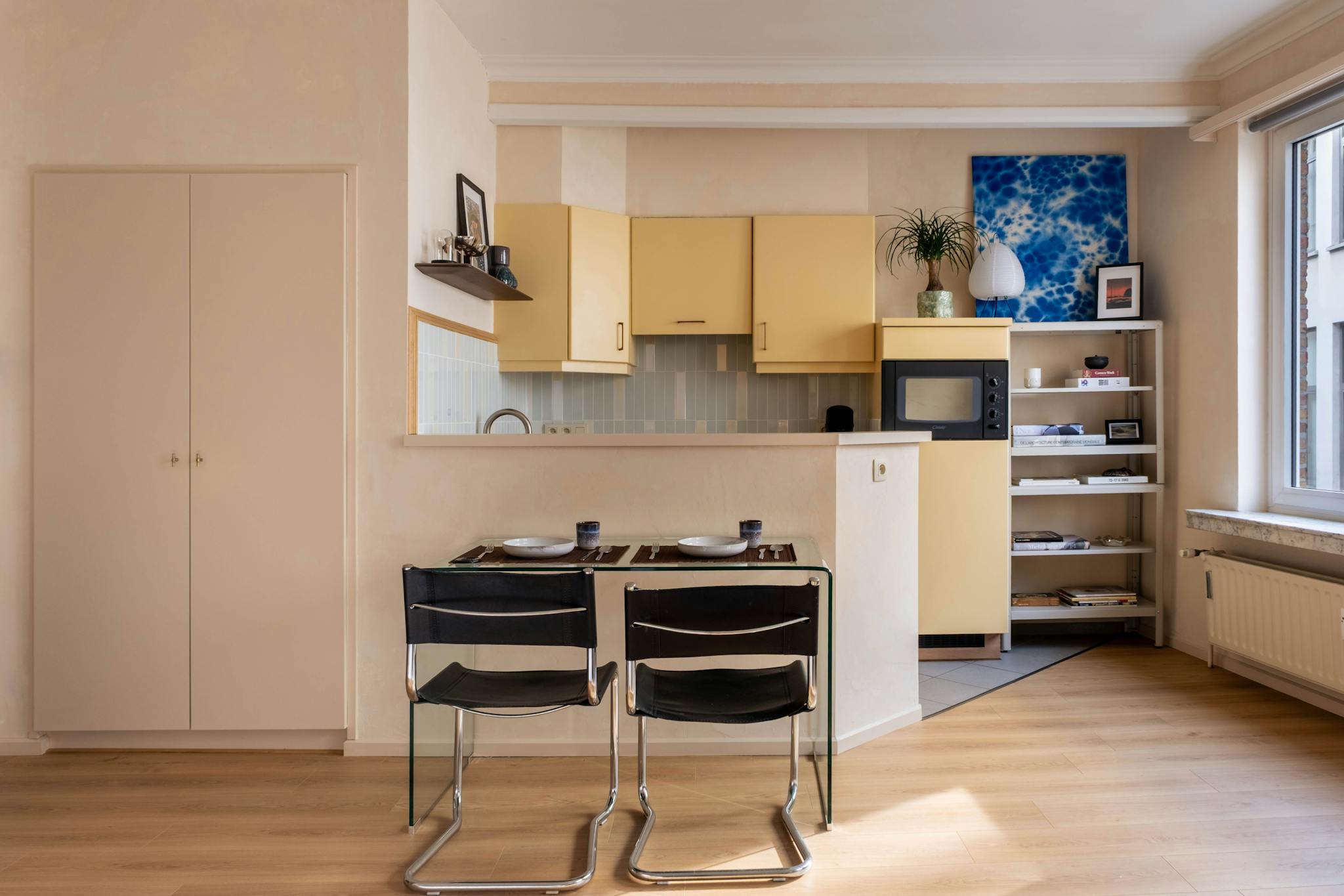 Appartement te  huur in Antwerpen 2000 1200.00€ 0 slaapkamers 43.00m² - Zoekertje 757865