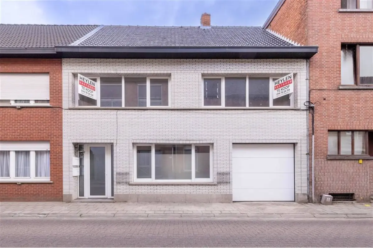 Huis te  koop in Geel 2440 325000.00€ 2 slaapkamers 167.00m² - Zoekertje 758343