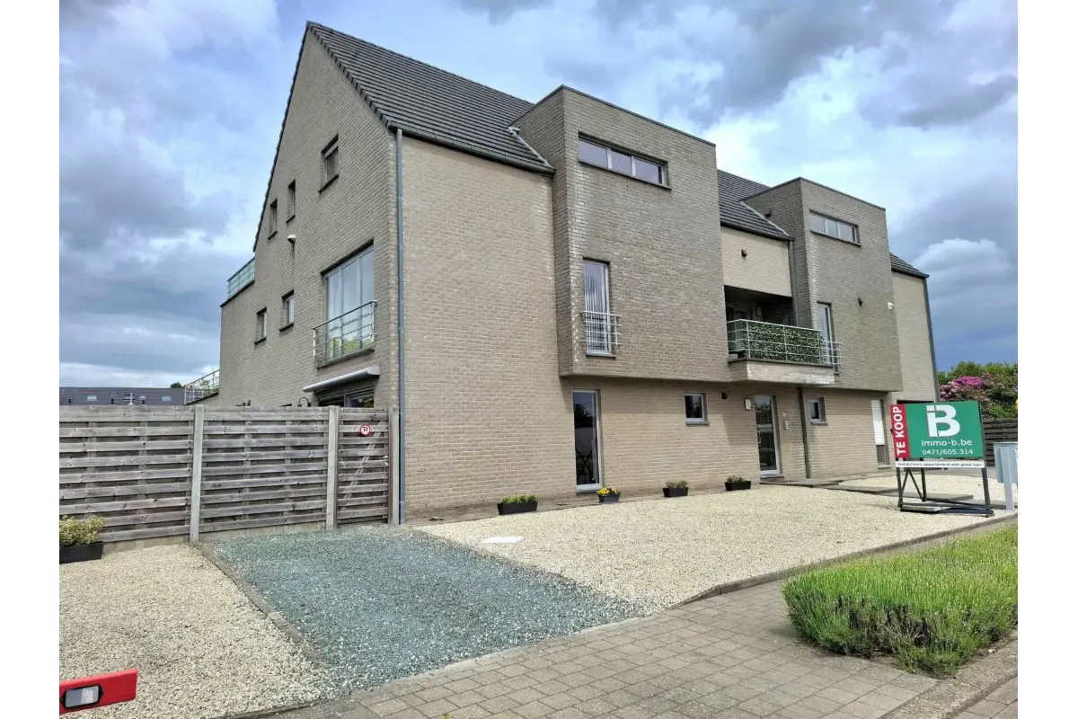 Benedenverdieping te  koop in Dessel 2480 324000.00€ 2 slaapkamers 100.00m² - Zoekertje 759574