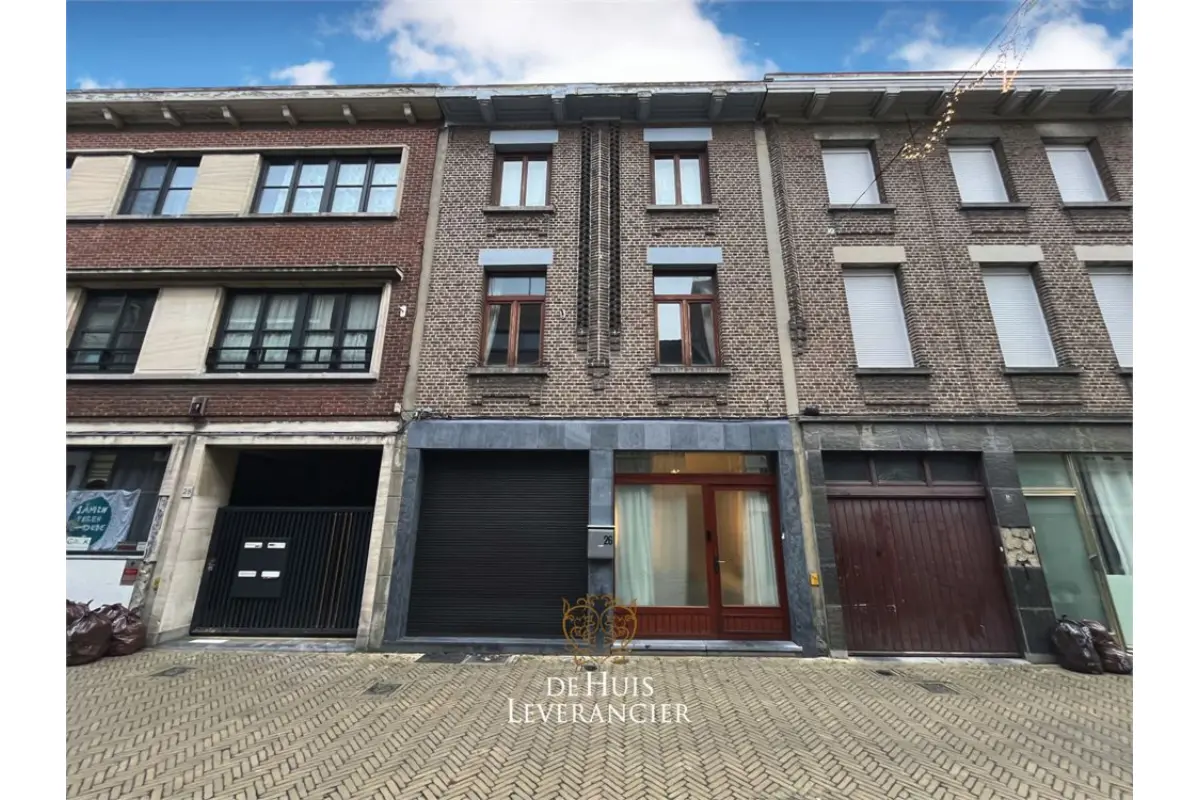 Huis te  koop in Boom 2850 399000.00€ 7 slaapkamers 241.00m² - Zoekertje 761795