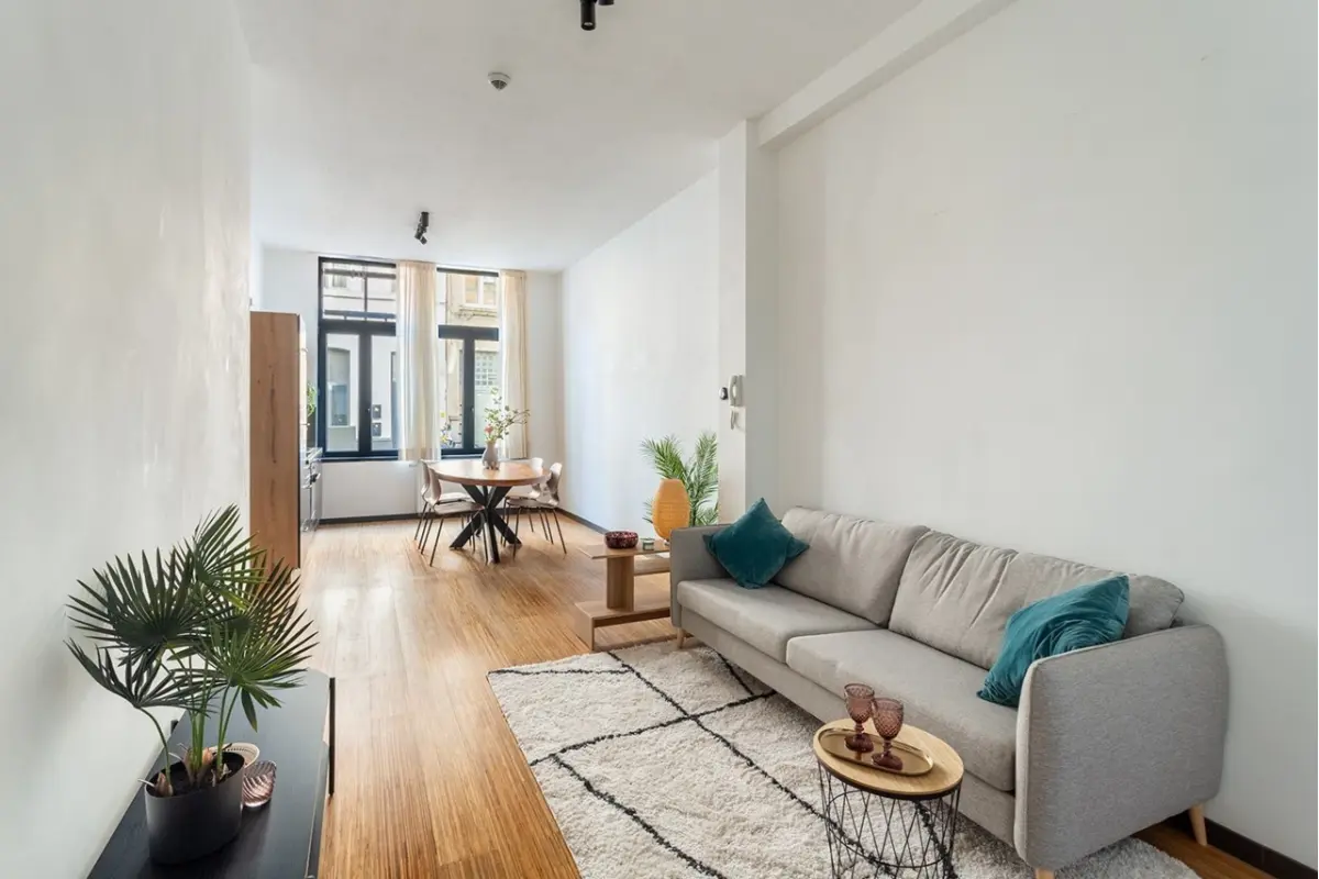 Appartement te  koop in Antwerpen 2060 274000.00€ 3 slaapkamers 105.00m² - Zoekertje 761657