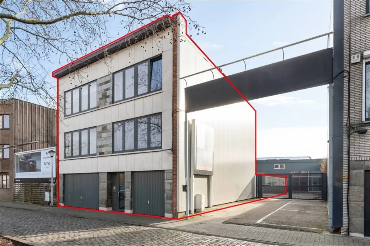 Appartementsgebouw te  koop in Wilrijk 2610 760000.00€ 4 slaapkamers 301.00m² - Zoekertje 763756