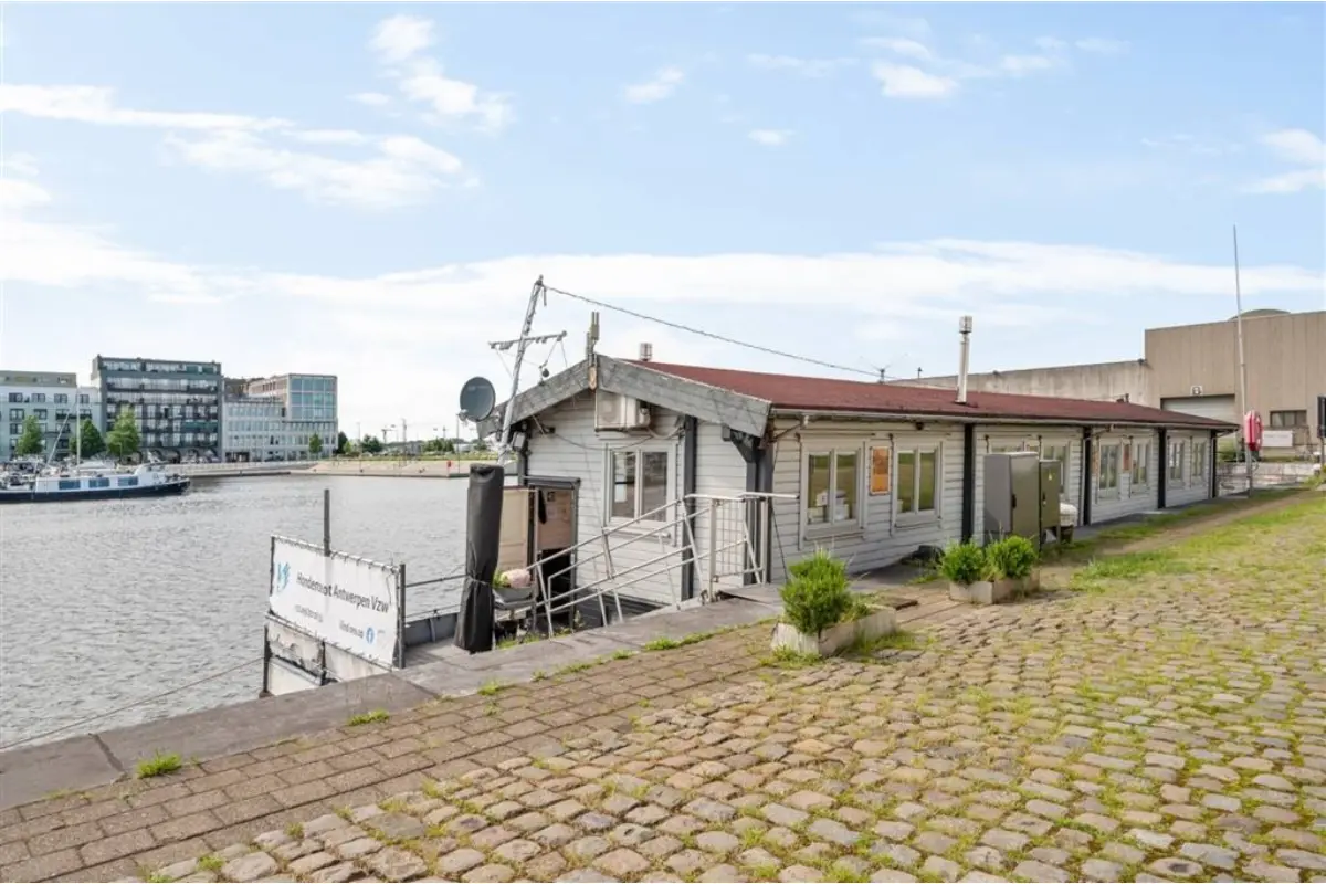 Huis te  koop in Antwerpen 2030 0.00€ 2 slaapkamers 200.00m² - Zoekertje 763707
