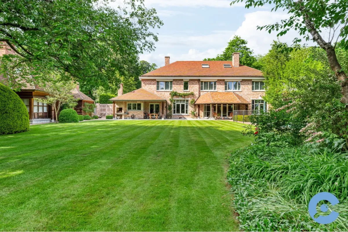 Huis te  koop in Edegem 2650 2570000.00€ 7 slaapkamers 593.00m² - Zoekertje 763997