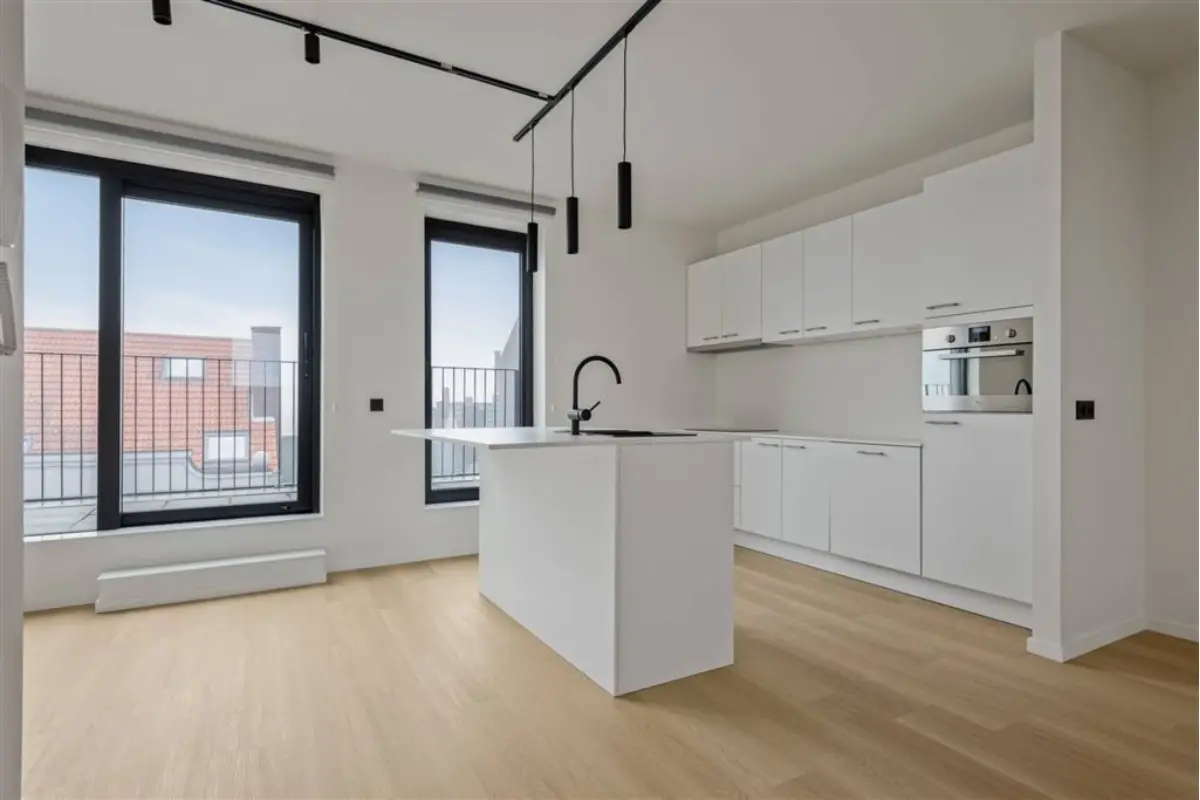 Appartement te  koop in Antwerpen 2060 449000.00€ 4 slaapkamers 129.00m² - Zoekertje 763696