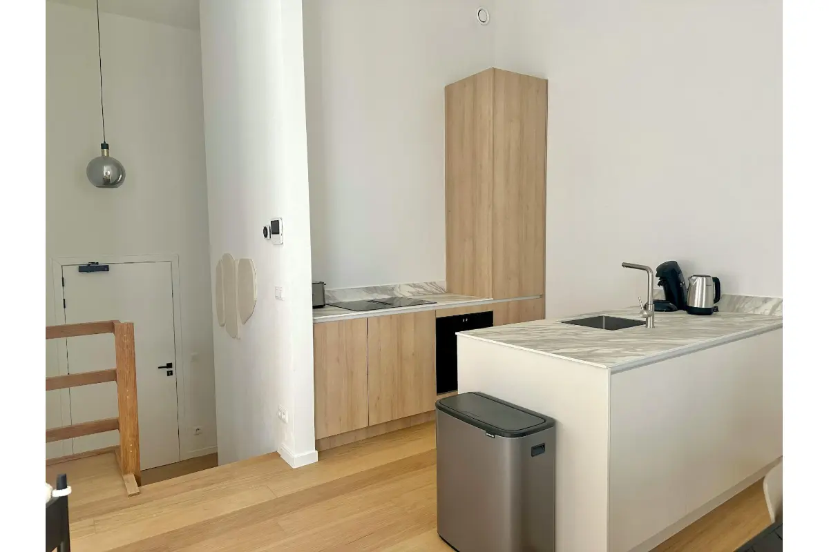 Appartement te  huur in Antwerpen 2000 1675.00€  slaapkamers m² - Zoekertje 764047
