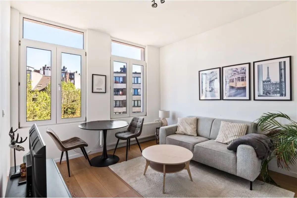 Appartement te  koop in Antwerpen 2060 179000.00€ 1 slaapkamers 40.00m² - Zoekertje 763836