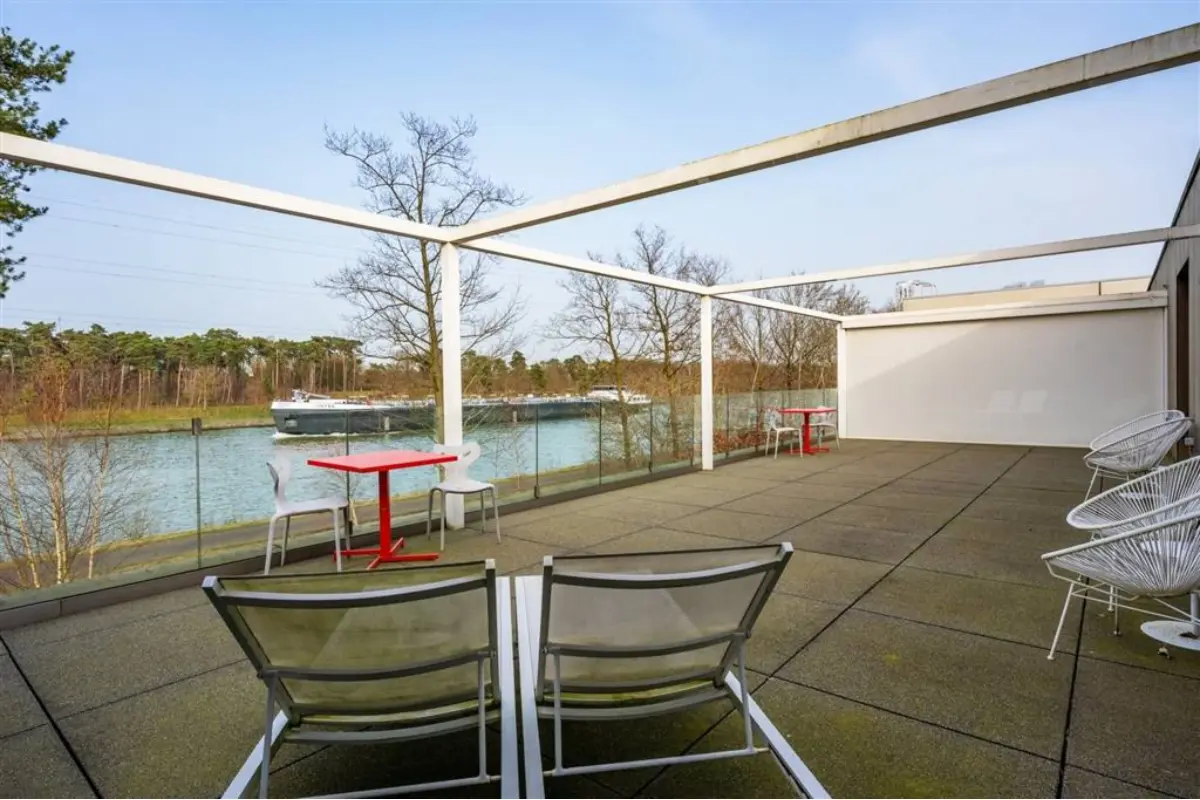 Handelszaak te  koop in Grobbendonk 2280 679000.00€ 4 slaapkamers 303.00m² - Zoekertje 763937
