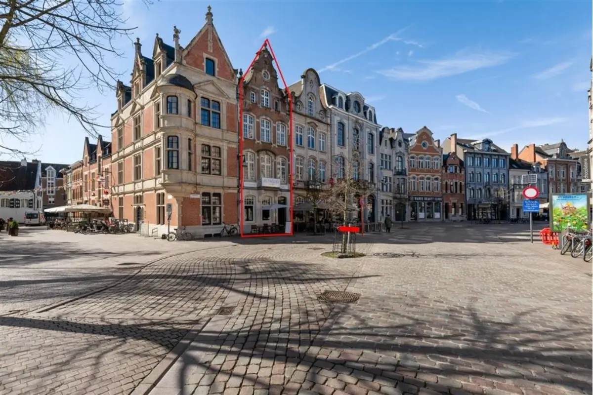 Handelszaak te  koop in Lier 2500 615000.00€ 2 slaapkamers 384.00m² - Zoekertje 763896