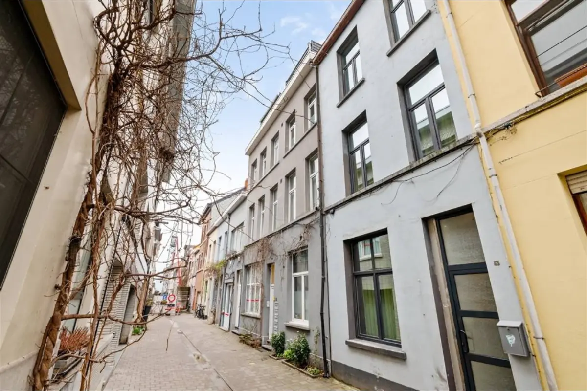 Appartement te  koop in Antwerpen 2060 219000.00€ 1 slaapkamers 62.00m² - Zoekertje 763815