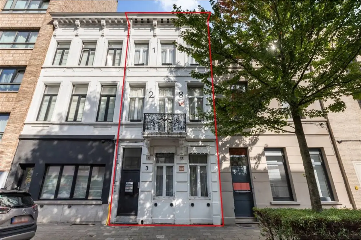 Huis te  koop in Antwerpen 2060 639000.00€ 4 slaapkamers 311.00m² - Zoekertje 763758