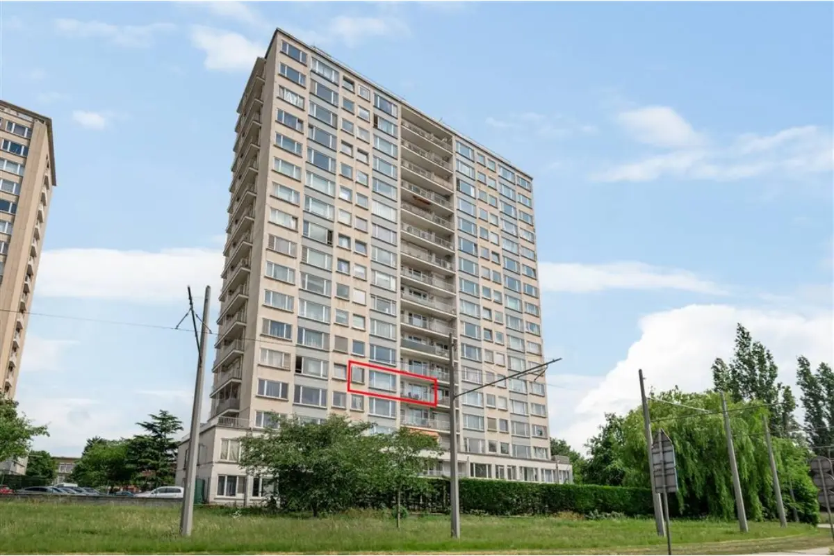 Appartement te  koop in Wilrijk 2610 195000.00€ 2 slaapkamers 88.00m² - Zoekertje 763735