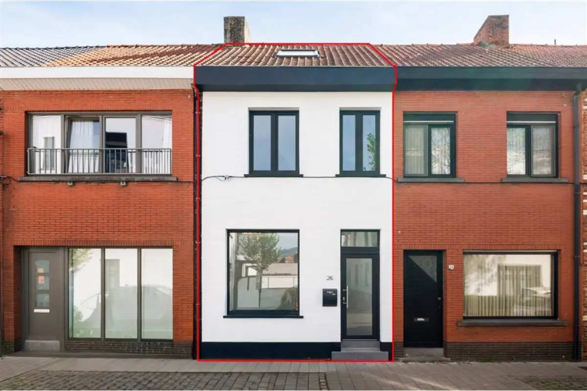 Huis te  koop in Turnhout 2300 299000.00€ 3 slaapkamers 132.00m² - Zoekertje 763989