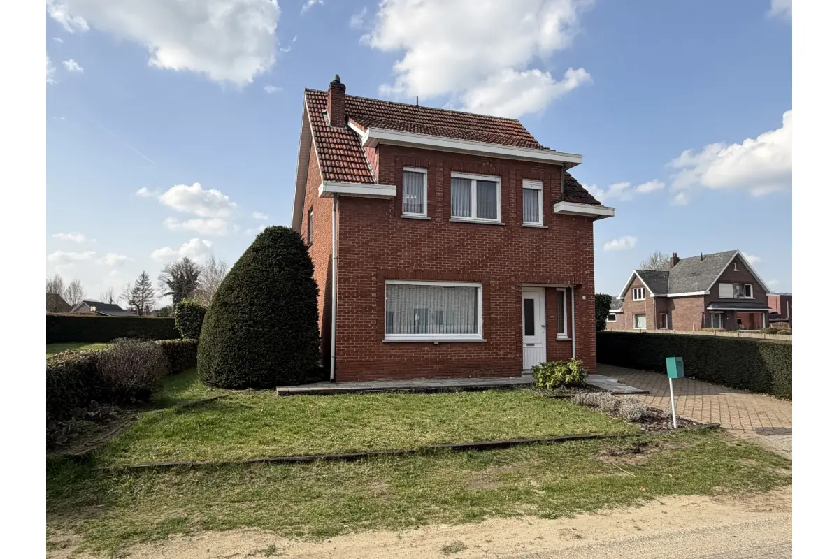 Huis te  koop in Varendonk 2431 289000.00€ 3 slaapkamers 145.00m² - Zoekertje 764178