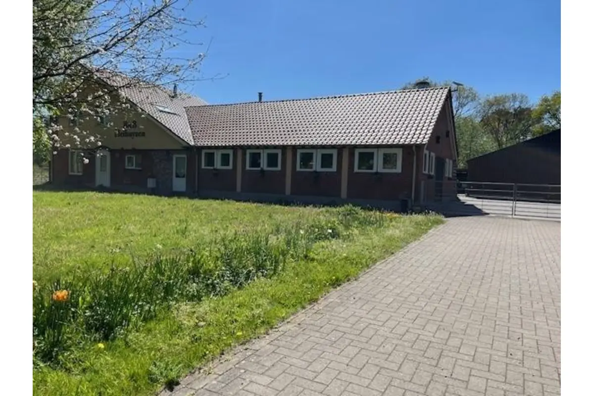 Huis te  huur in Malle 2390 1775.00€ 5 slaapkamers m² - Zoekertje 764572