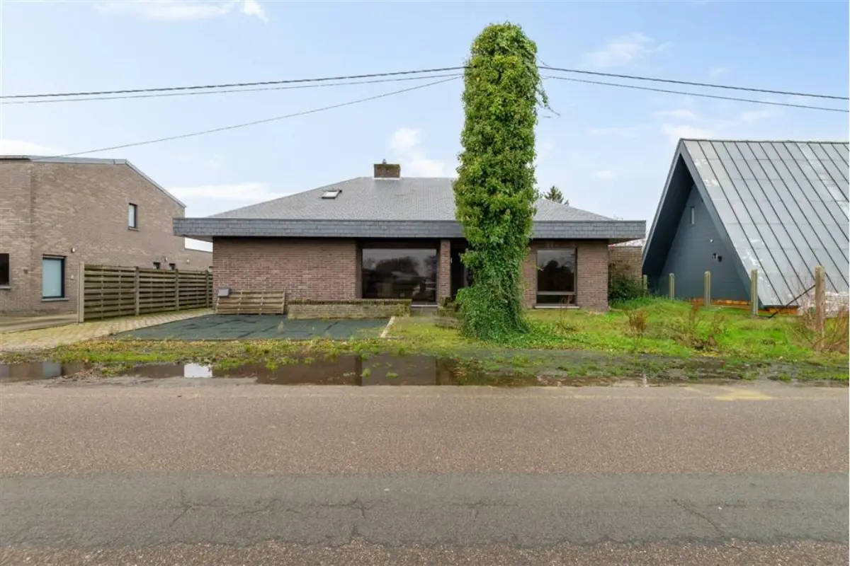 Huis te  koop in Herenthout 2270 498000.00€ 3 slaapkamers 194.00m² - Zoekertje 764583