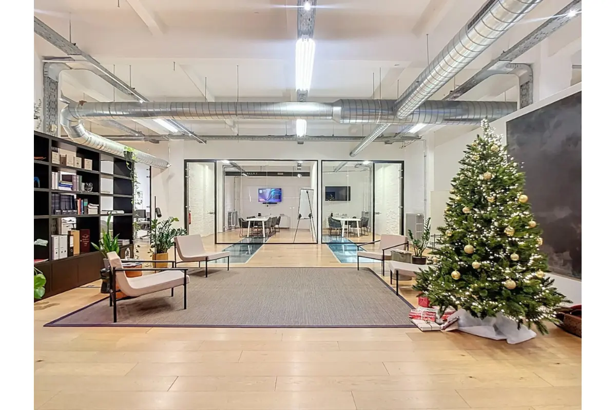 Handelszaak te  huur in Antwerpen 2018 8575.00€  slaapkamers 686.00m² - Zoekertje 765518