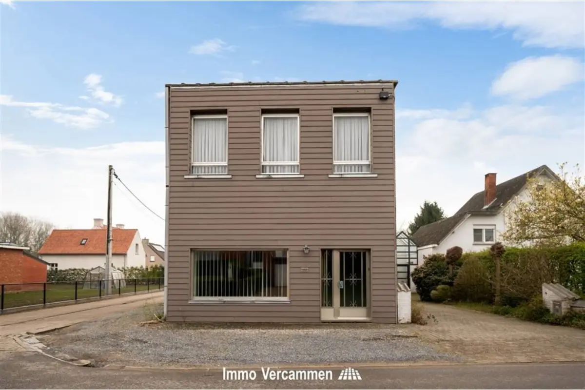 Huis te  koop in Putte 2580 249000.00€ 2 slaapkamers 198.00m² - Zoekertje 764471