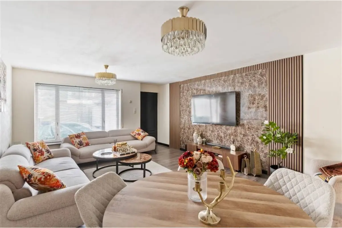 Huis te  koop in Willebroek 2830 309000.00€ 4 slaapkamers 196.00m² - Zoekertje 765303