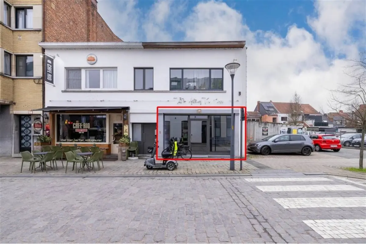 Handelszaak te  koop in Herentals 2200 199000.00€  slaapkamers m² - Zoekertje 764651