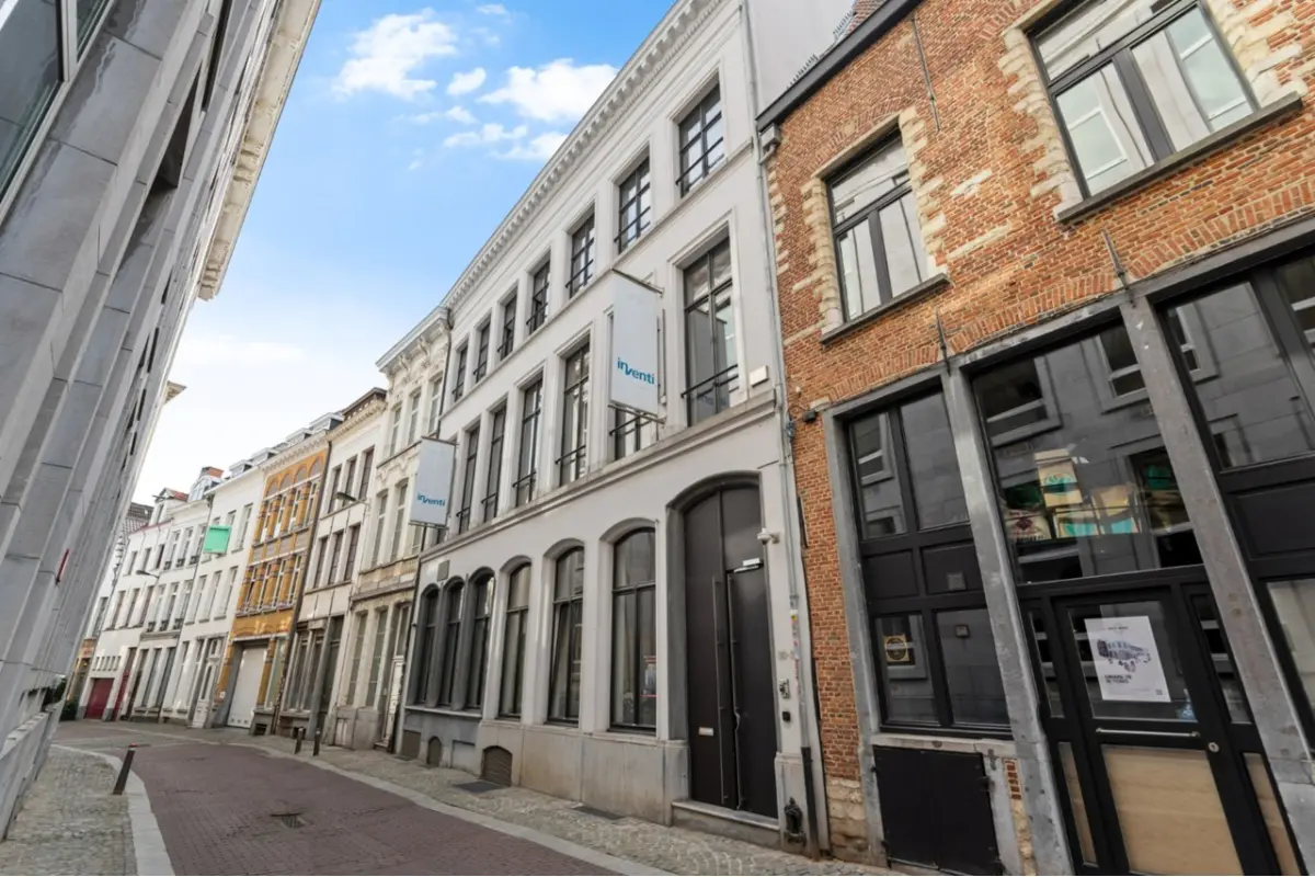 Handelszaak te  huur in Antwerpen 2000 12333.33€  slaapkamers 900.00m² - Zoekertje 766038
