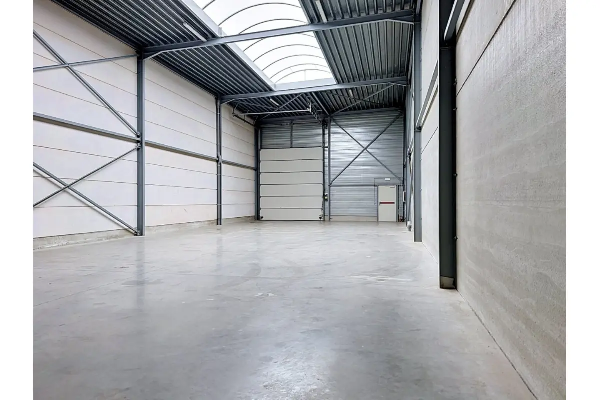 Handelszaak te  koop in Willebroek 2830 485000.00€  slaapkamers m² - Zoekertje 767453