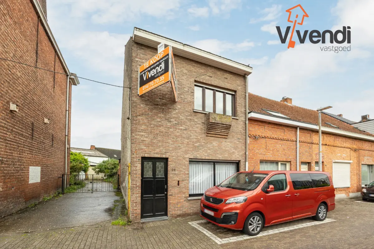 Huis te  koop in Turnhout 2300 259000.00€ 3 slaapkamers 156.00m² - Zoekertje 767040