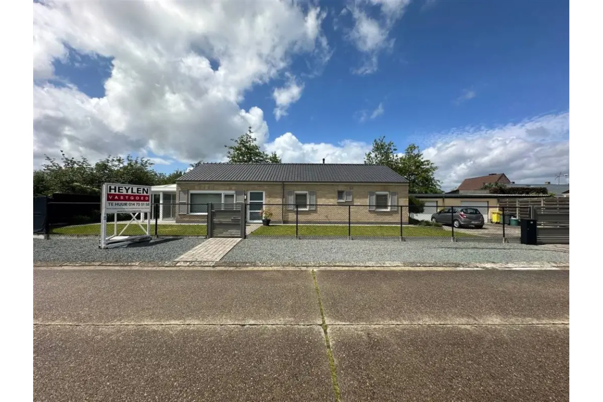 Huis te  huur in Noorderwijk 2200 1275.00€ 3 slaapkamers 168.00m² - Zoekertje 766839