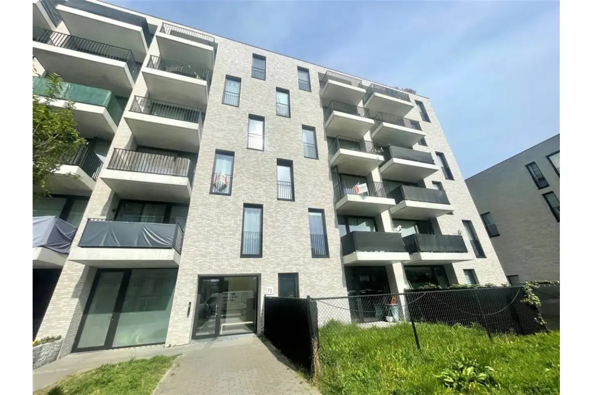 Appartement te  huur in Hoboken 2660 970.00€ 2 slaapkamers 73.00m² - Zoekertje 768360