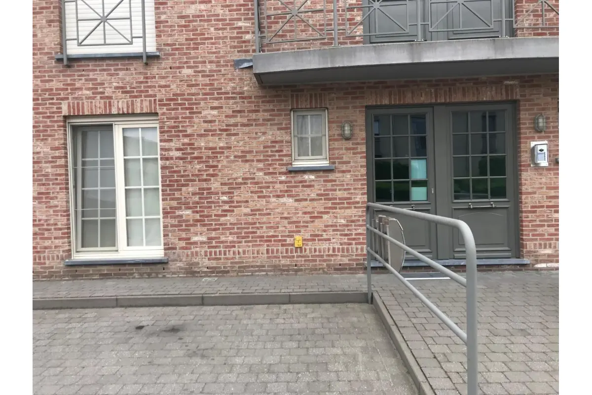 Benedenverdieping te  huur in Hulshout 2235 1100.00€ 2 slaapkamers 176.00m² - Zoekertje 768892