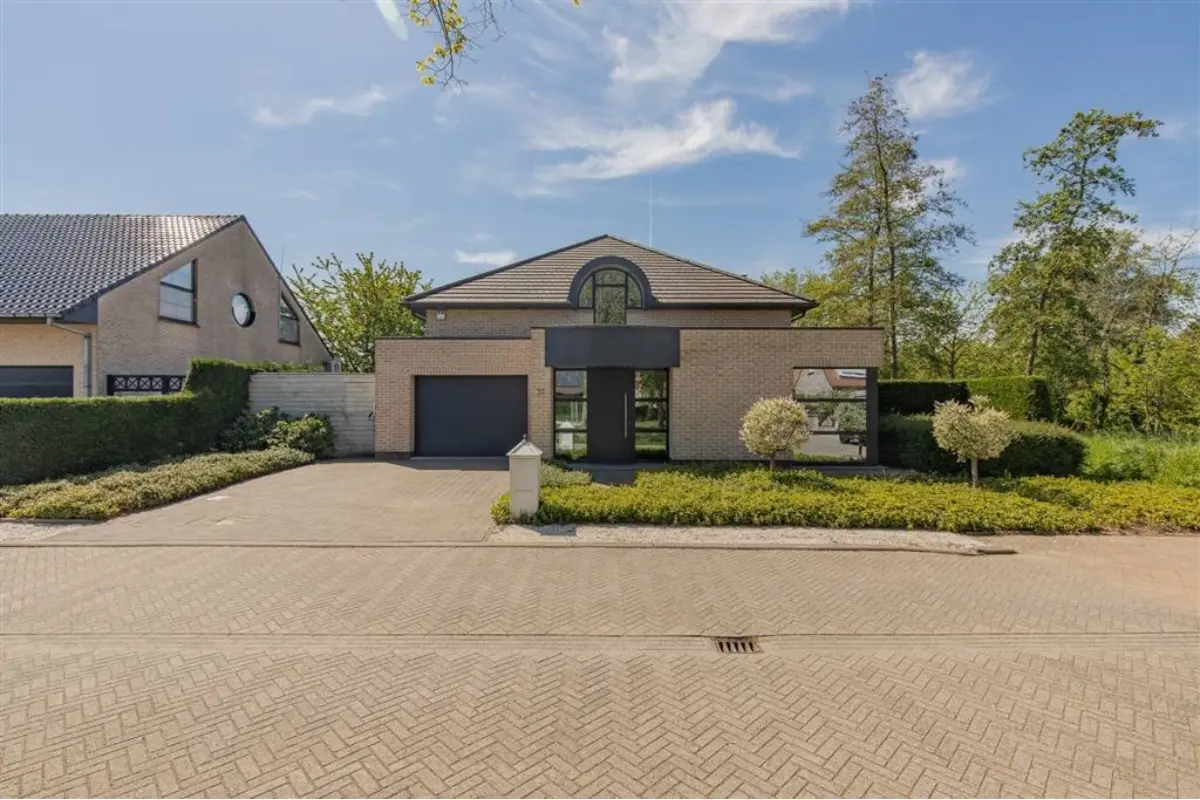 Huis te  koop in Mariekerke 2880 675000.00€ 4 slaapkamers 176.00m² - Zoekertje 770423