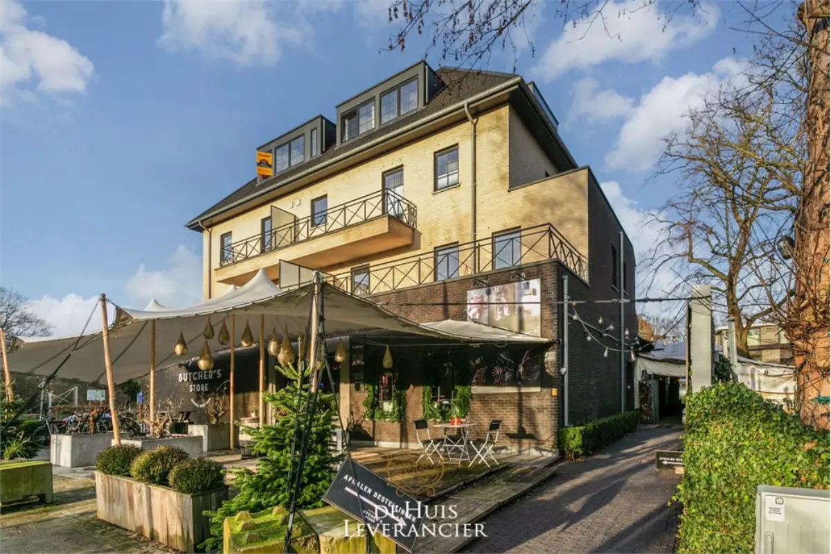 Penthouse te  koop in Hove 2540 385000.00€ 2 slaapkamers 86.50m² - Zoekertje 772512
