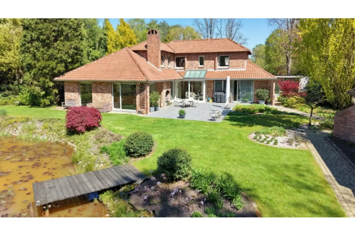 Villa te  koop in Rijmenam 2820 1050000.00€ 4 slaapkamers 345.00m² - Zoekertje 772328