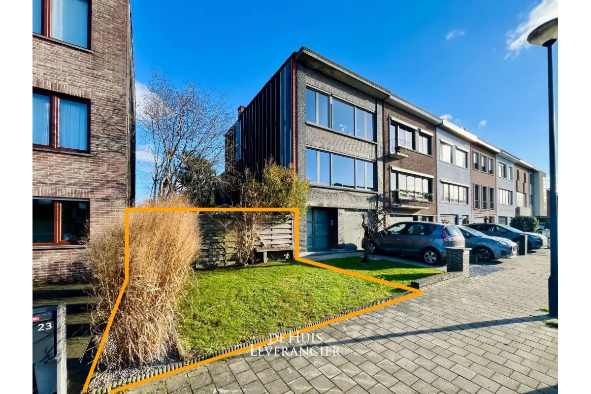 Bouwgrond te  koop in Kontich 2550 195000.00€  slaapkamers m² - Zoekertje 772514