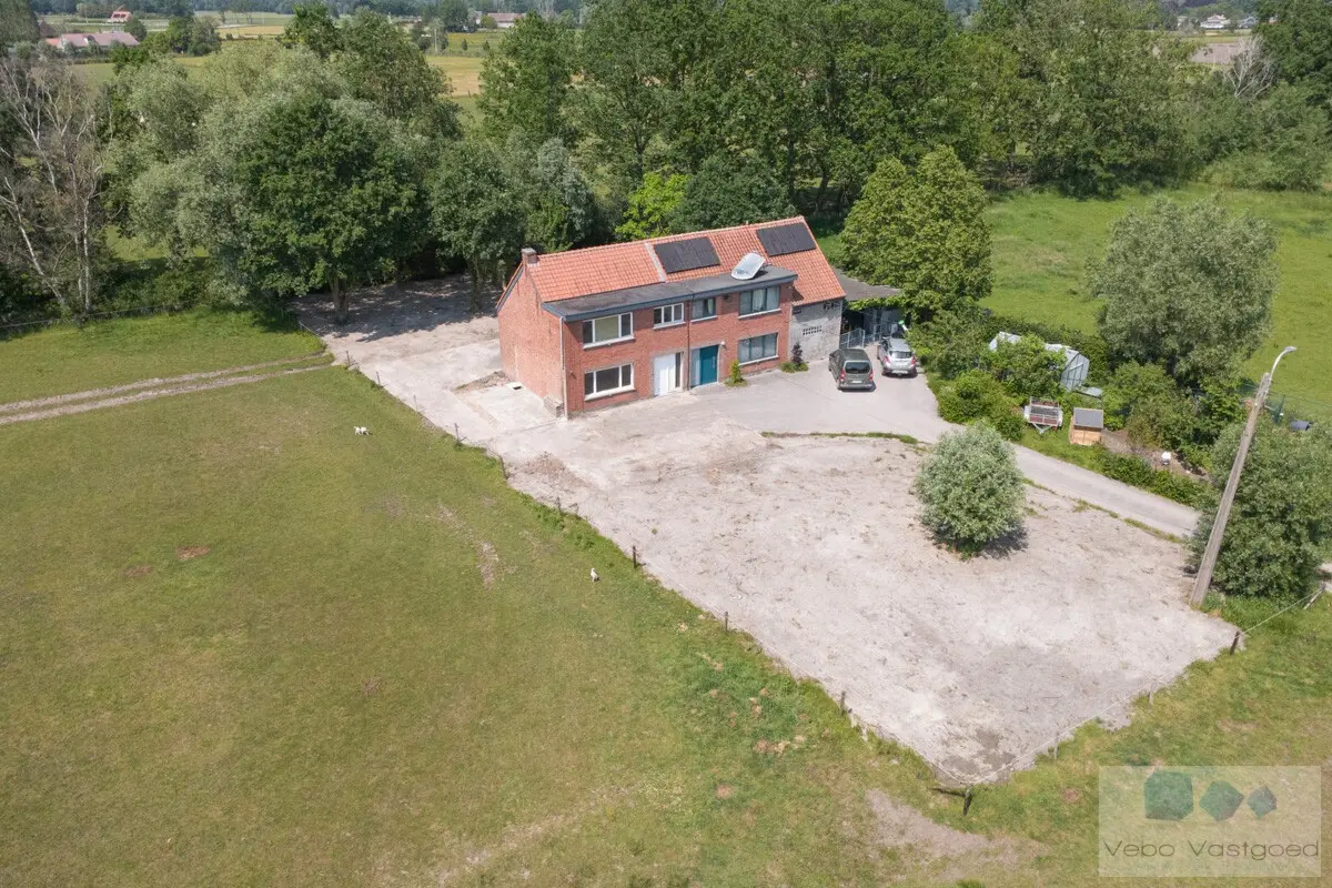 Huis te  koop in Itegem 2222 349000.00€ 3 slaapkamers m² - Zoekertje 775129