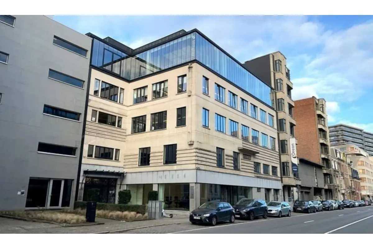 Handelszaak te  huur in Antwerpen 2018 4200.00€  slaapkamers m² - Zoekertje 774824