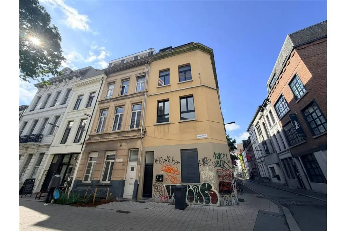 Appartement te  huur in Antwerpen 2000 1250.00€ 2 slaapkamers 103.00m² - Zoekertje 775264