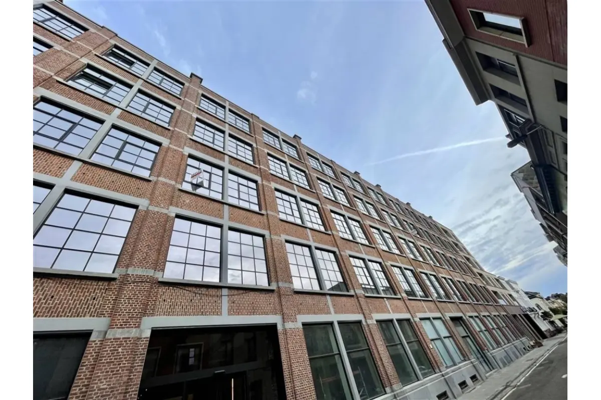 Appartement te  huur in Berchem 2600 975.00€  slaapkamers 60.00m² - Zoekertje 775270