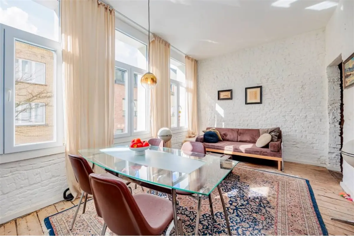 Appartement te  koop in Antwerpen 2060 319000.00€ 4 slaapkamers 109.00m² - Zoekertje 774637