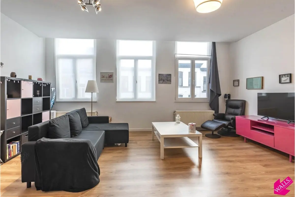 Appartement te  huur in Antwerpen 2000 925.00€ 1 slaapkamers m² - Zoekertje 774832