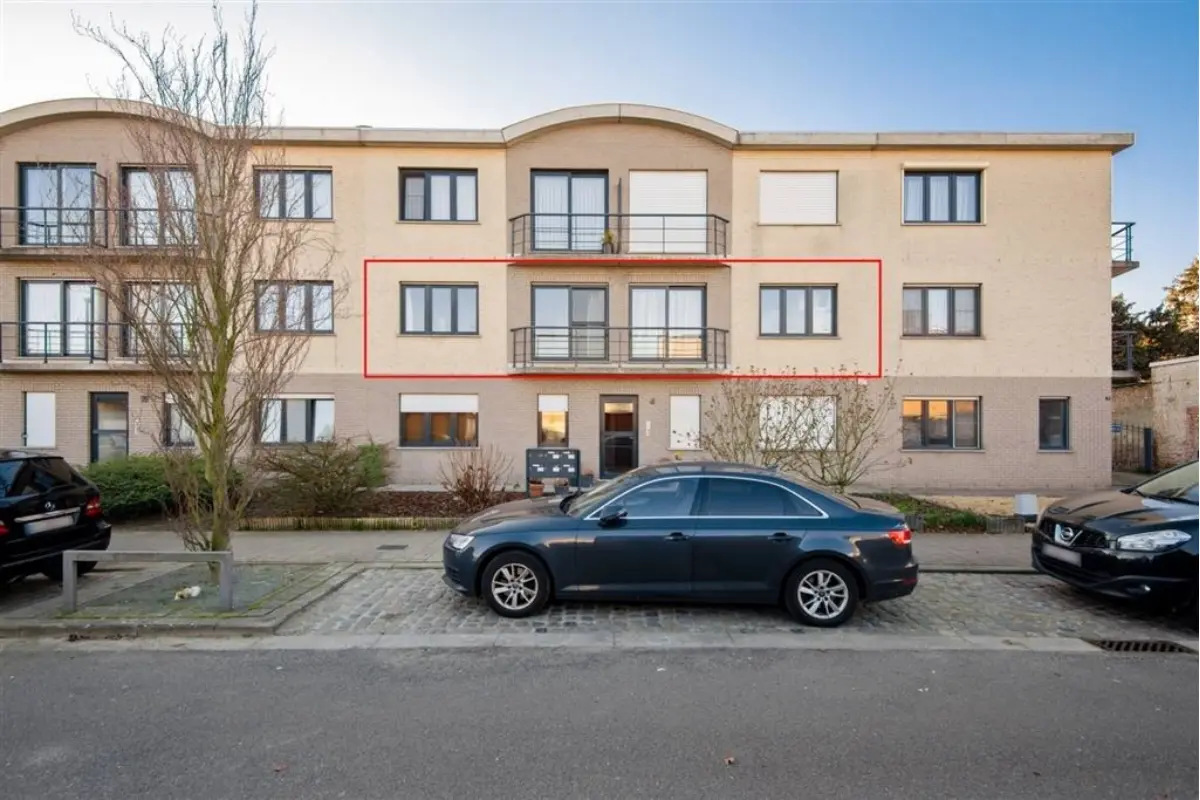 Appartement te  koop in Hoboken 2660 390000.00€ 3 slaapkamers 181.00m² - Zoekertje 774597