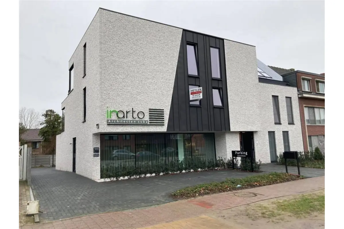 Appartement te  huur in Herentals 2200 950.00€ 2 slaapkamers 90.00m² - Zoekertje 776440