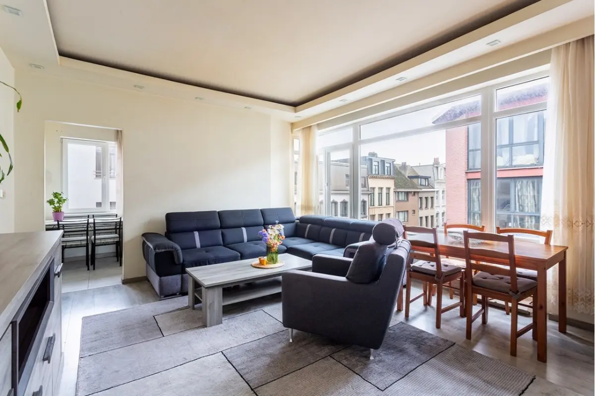 Appartement te  koop in Antwerpen 2060 166500.00€ 2 slaapkamers 54.00m² - Zoekertje 777314