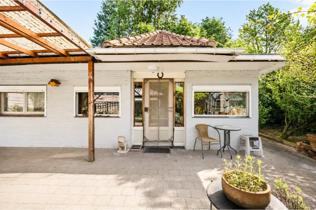 Bungalow te  koop in Schoten 2900 195000.00€ 2 slaapkamers 65.00m² - Zoekertje 777640
