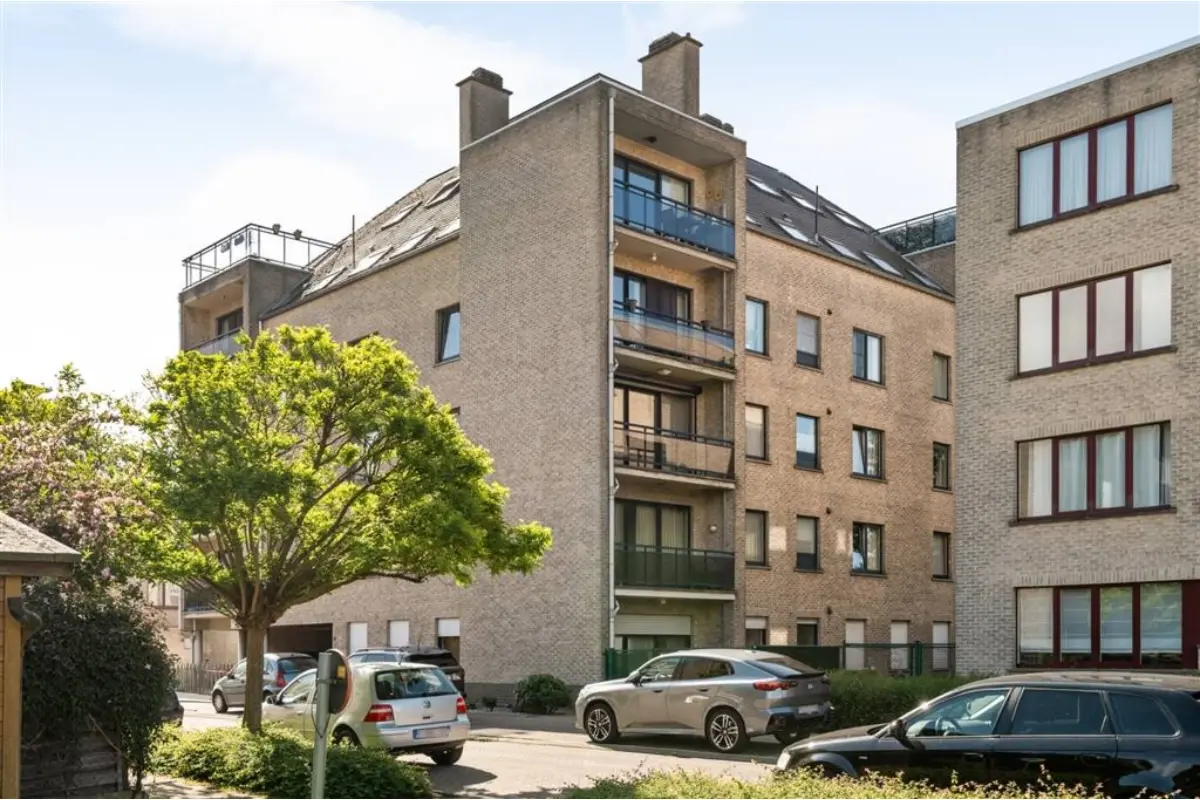 Appartement te  koop in Deurne 2100 269000.00€ 2 slaapkamers 95.00m² - Zoekertje 777131